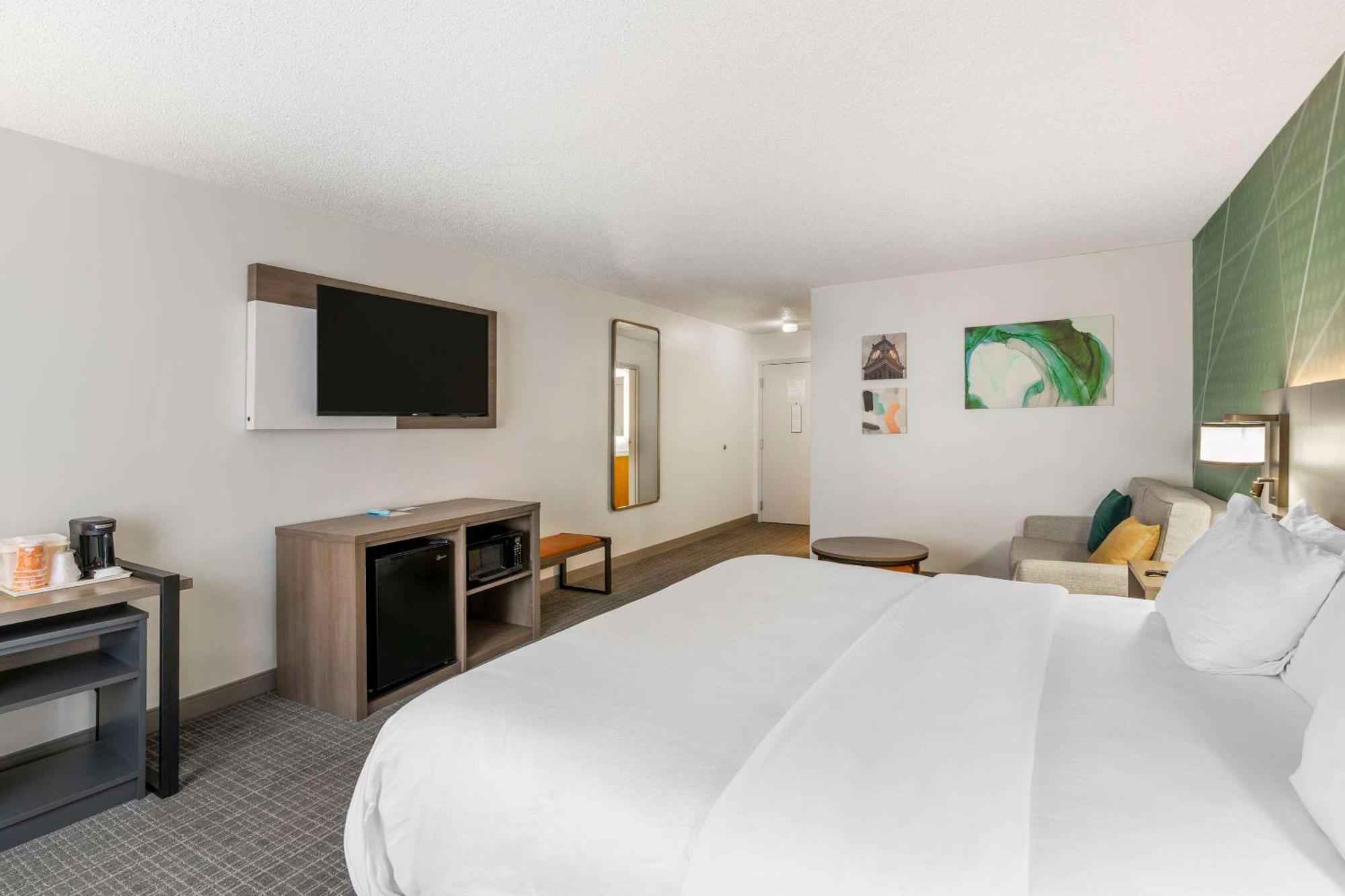 Comfort Inn & Suites Louisville Airport Fair & Expo Exteriér fotografie